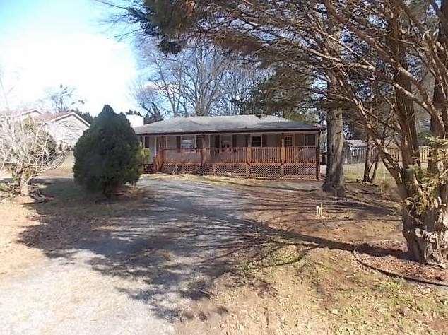 47 Colleen Karen Rd, Euharlee, GA 30120-6006