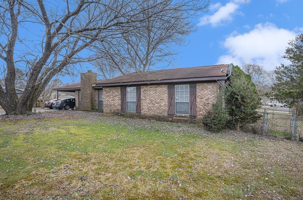 242 Longmeadow Dr, Rome, GA 30165-1248
