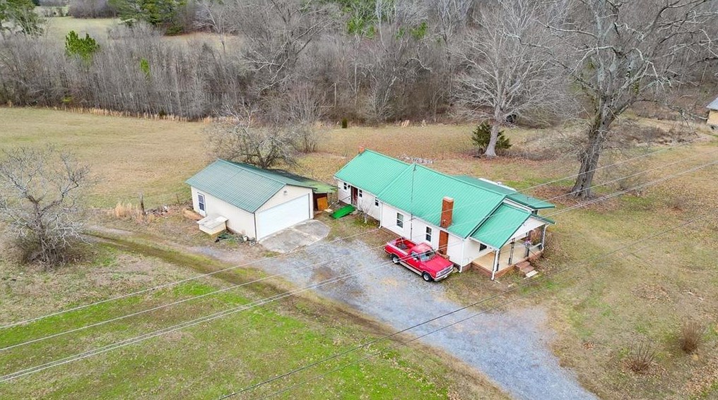433 Spring Place Resaca Rd, Resaca, GA 30735-5044