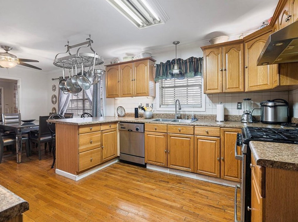 4065 Greenstone Ct, Decatur GA  30035-3309 exterior