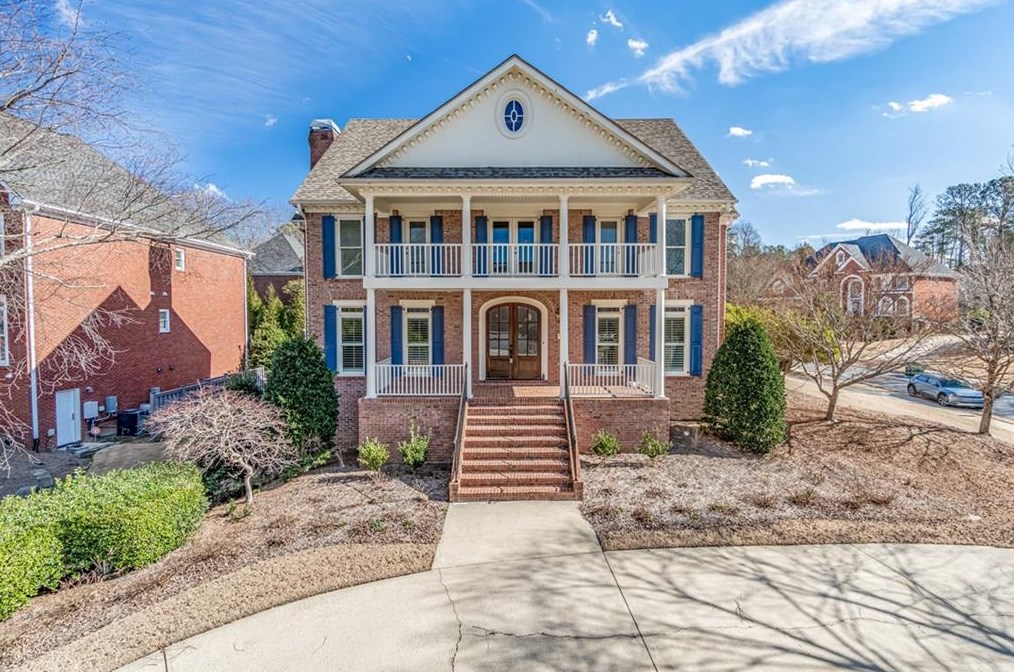 230 Summerhouse Ln, Atlanta GA  30350-1099 exterior