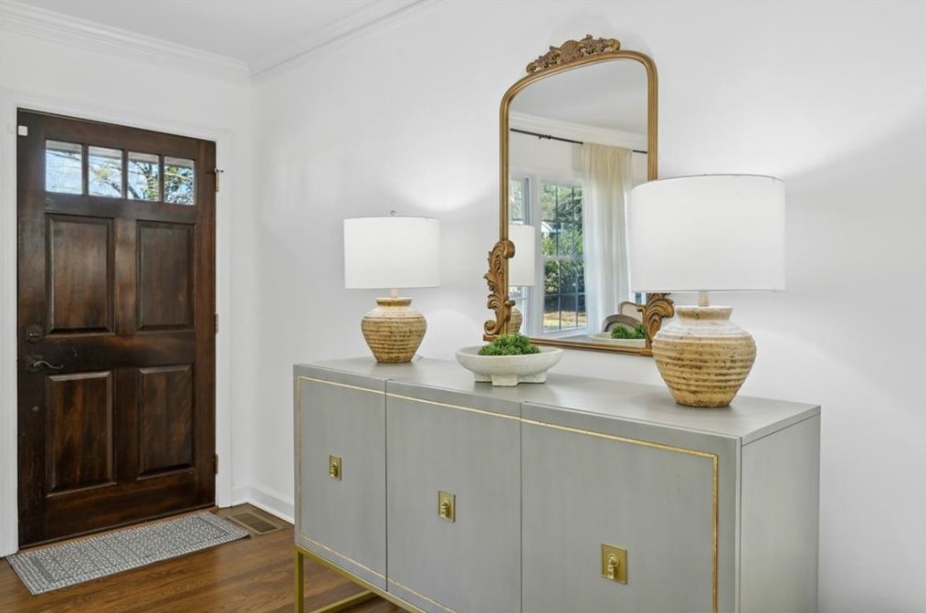 1764 Warren Ct, Atlanta GA  30318-1457 exterior