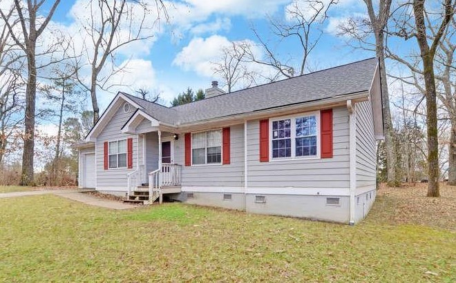 186 Staton Dr, Clermont, GA 30527