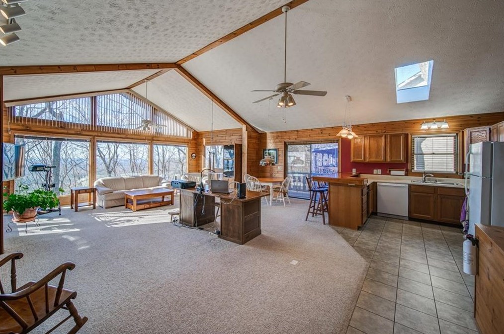 127 Starcross Ln, Big Canoe, GA 30143