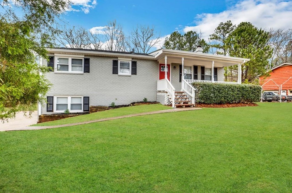 4952 Pebblebrook Dr, Douglasville, GA 30135