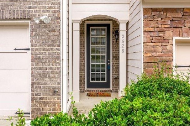 2628 Stonekey Bnd, Lithonia, GA 30058