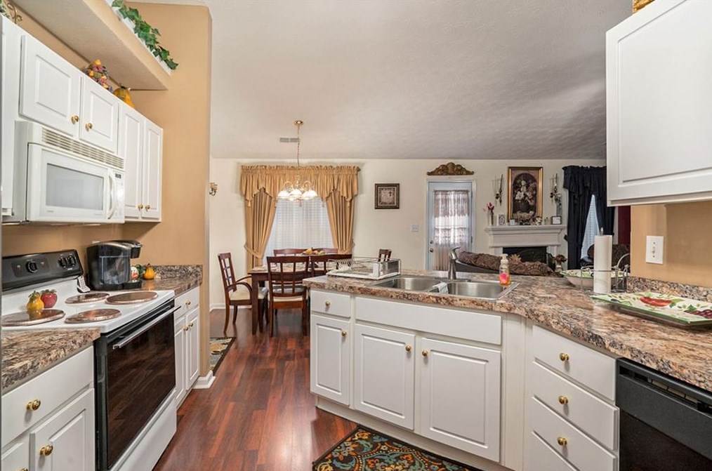 404 Jasmine Trl, Athens GA 30606-6507 exterior