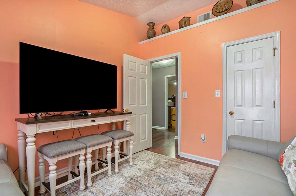 404 Jasmine Trl, Athens GA 30606-6507 exterior