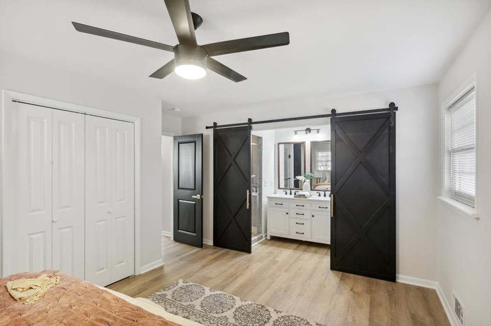 3710 Hickory Cir, Smyrna GA  30080-5618 exterior