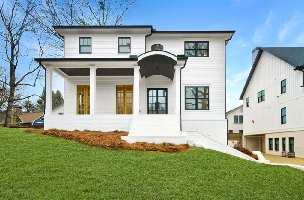 1361 Wessyngton Rd, Atlanta GA  30306-3244 exterior