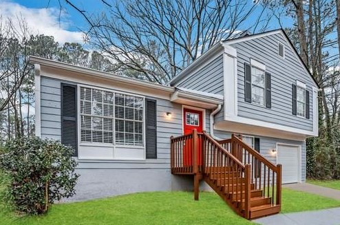 417 Maid Marion Ln, Stone Mountain, GA 30087
