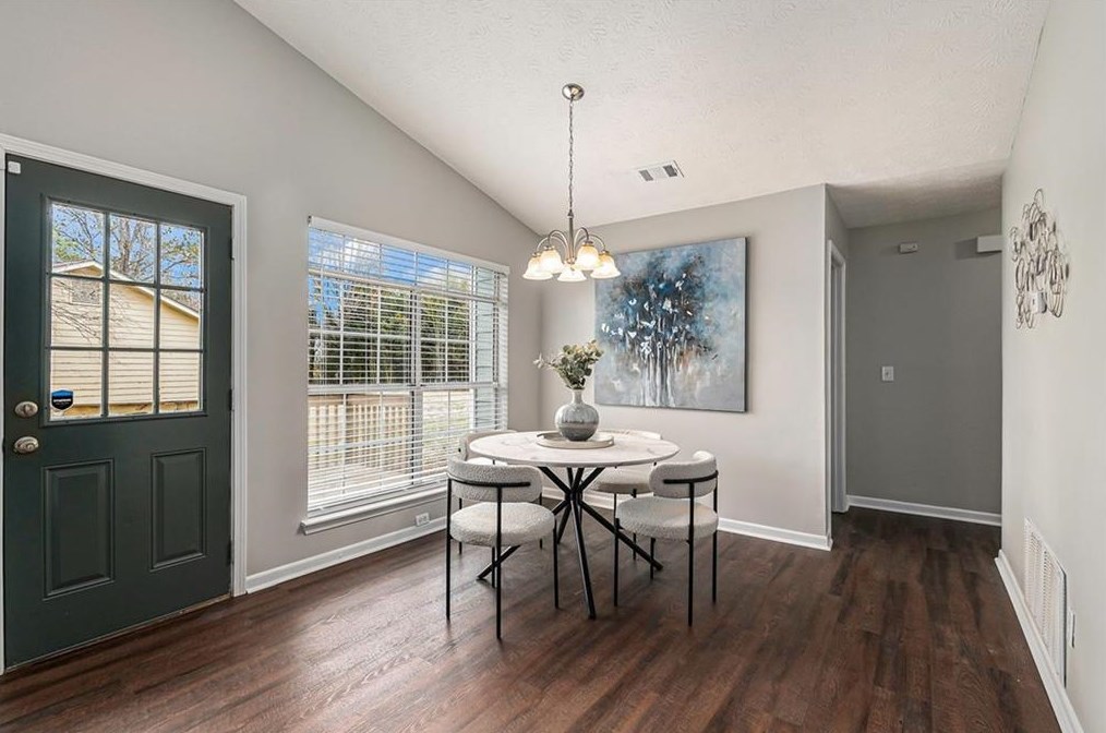 3889 Landgraf Cv, Decatur GA  30034-4738 exterior