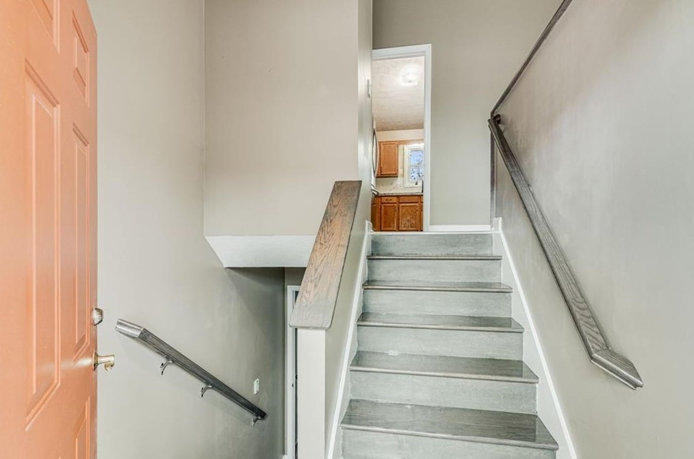 10620 Colony Glen Dr, Alpharetta, GA 30022