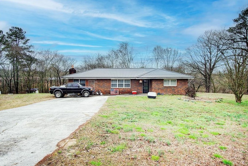 1073 Foster Lusk Rd Se, Calhoun, GA 30701
