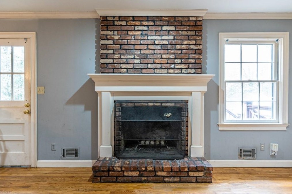 2739 Millwood Ct, Decatur GA  30033-2434 exterior