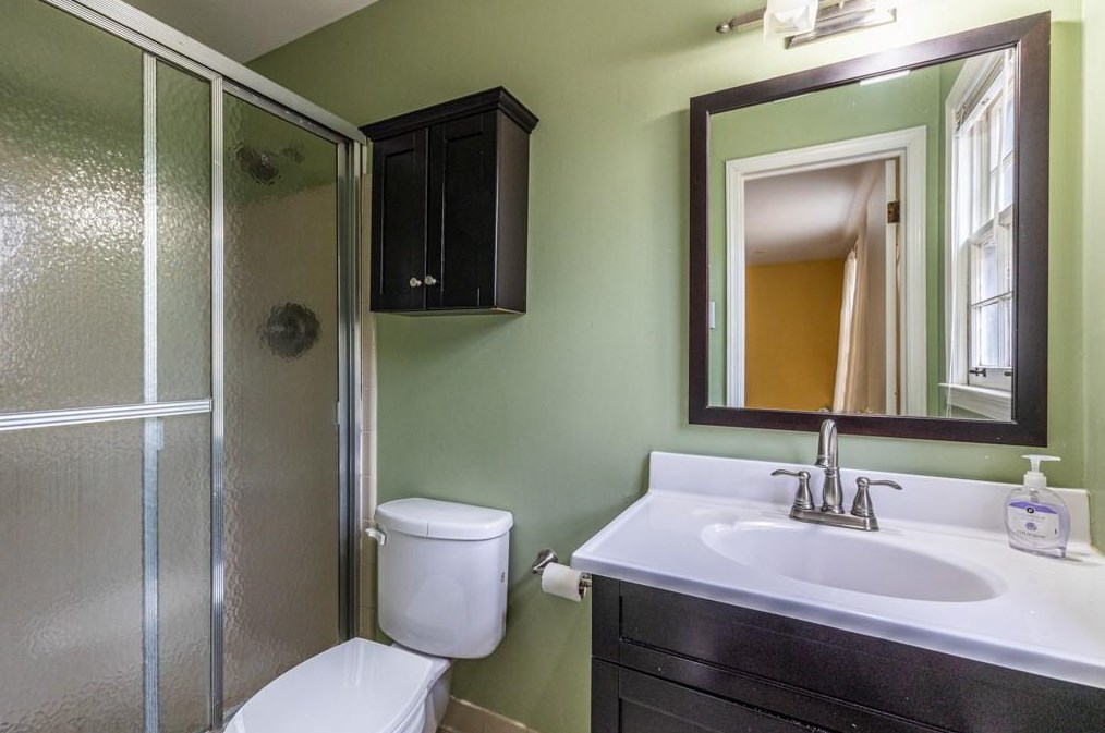 2739 Millwood Ct, Decatur GA  30033-2434 exterior