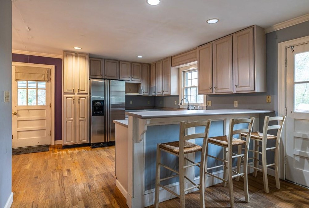 2739 Millwood Ct, Decatur GA  30033-2434 exterior