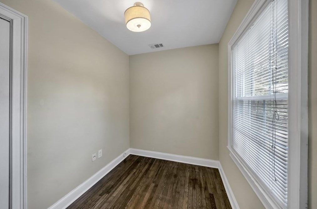 3165 Leeland Rd, Decatur GA  30032-2838 exterior