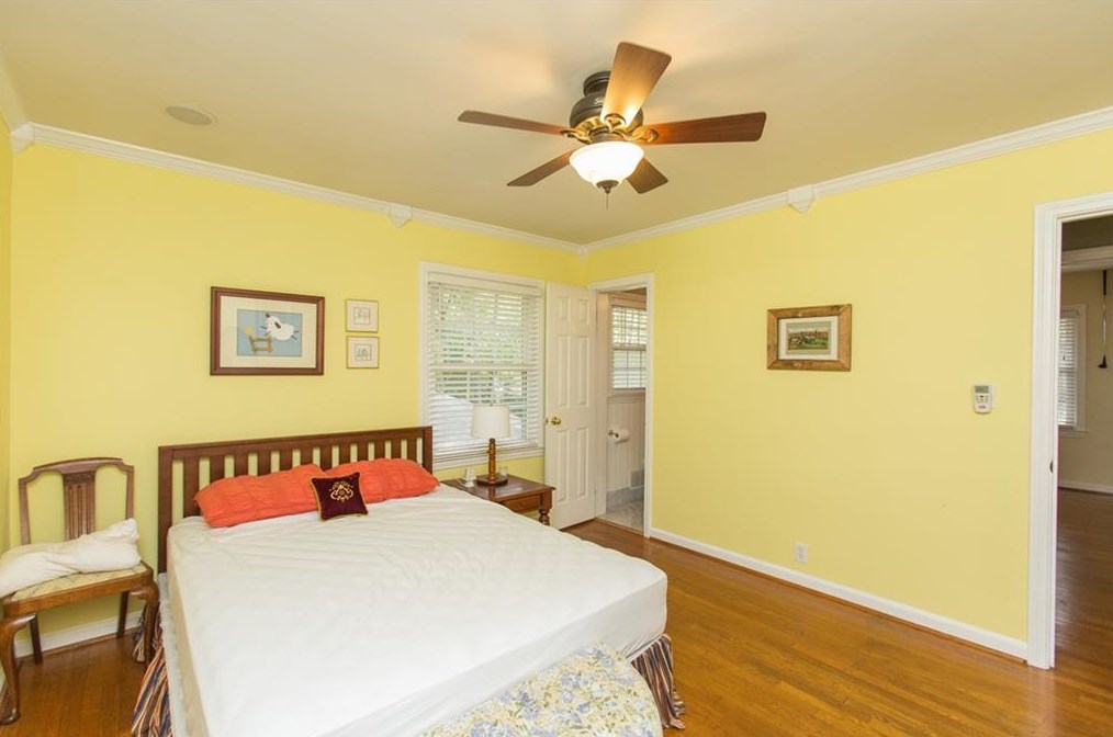 2484 Lavista Rd, Decatur GA  30033-1921 exterior