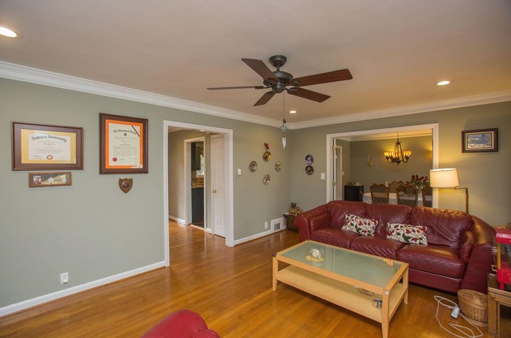 2484 Lavista Rd, Decatur GA  30033-1921 exterior