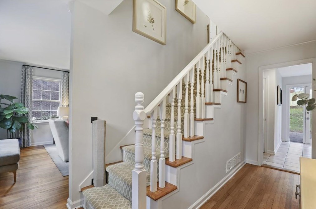 1922 Northside Dr, Atlanta, GA 30318-2631