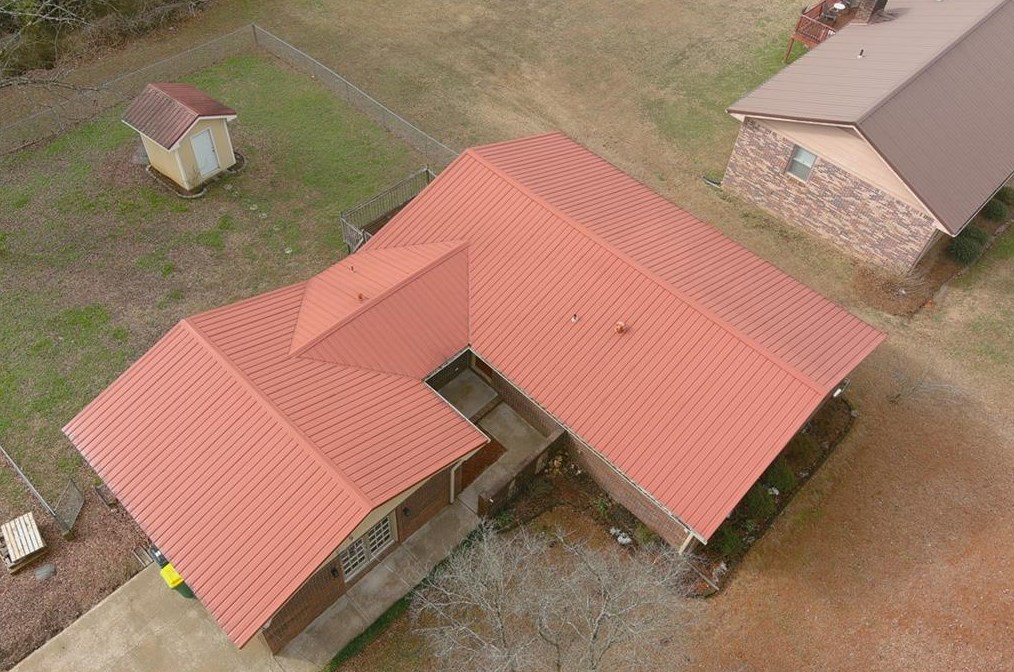 497 Valley View Dr, Winder, GA 30680-1424