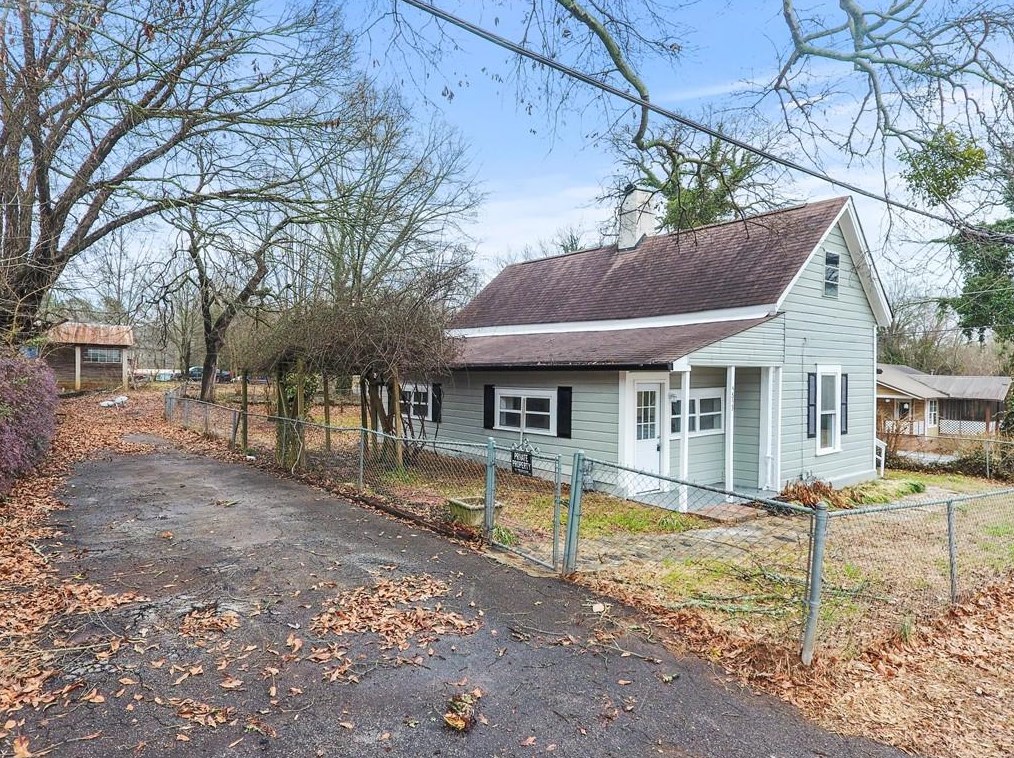 5853 Maiden Ln, Lula, GA 30554