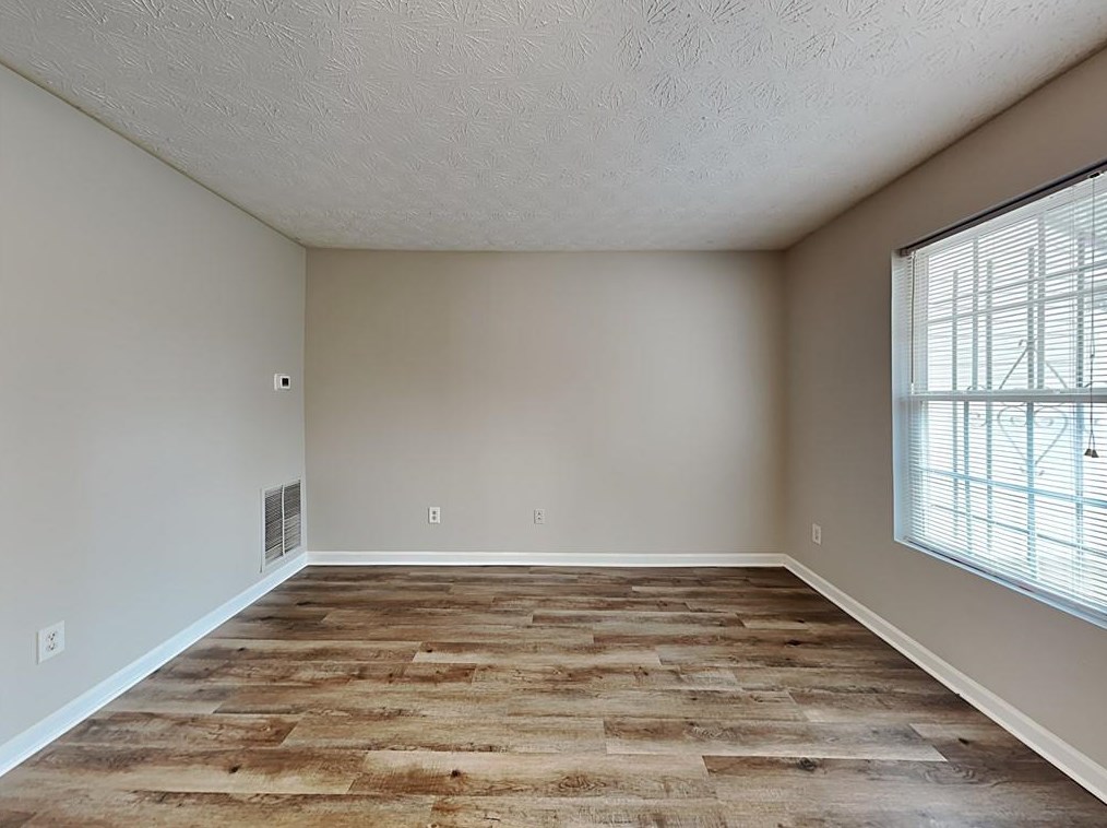 2453 Piering Dr, Lithonia, GA 30038