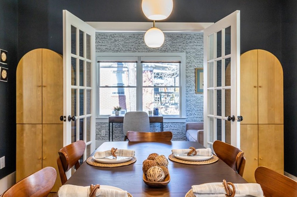 1375 Fenway Cir, Decatur GA  30030-4521 exterior