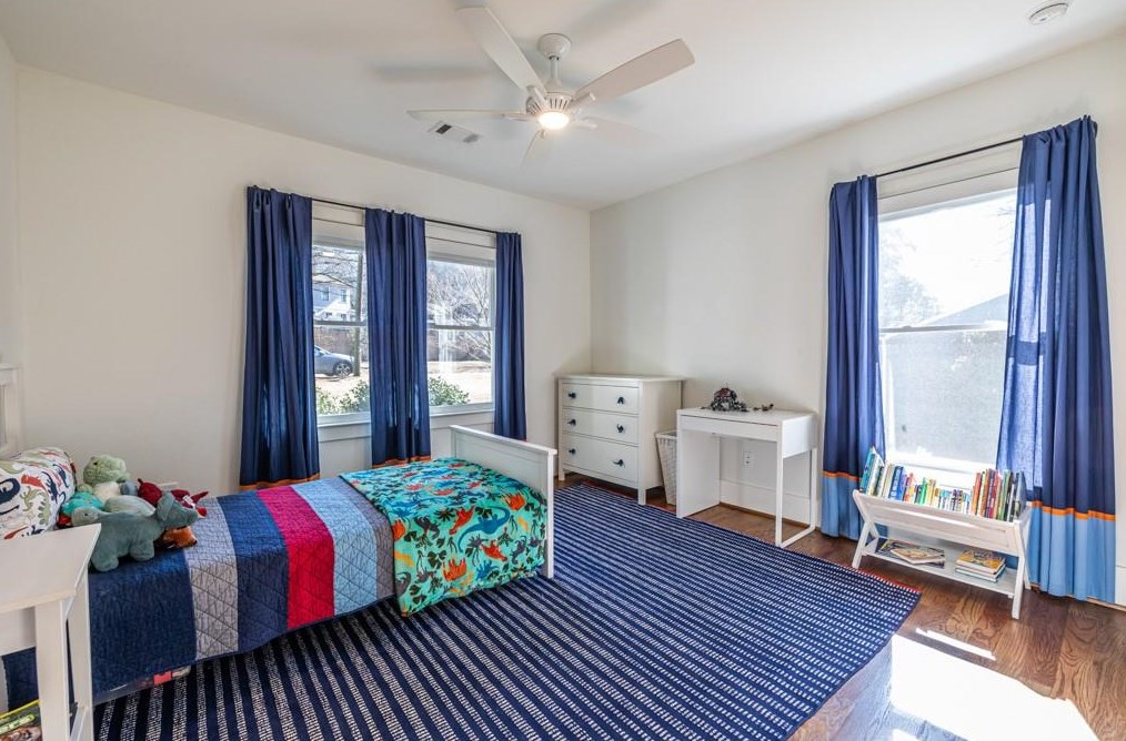 1375 Fenway Cir, Decatur GA  30030-4521 exterior