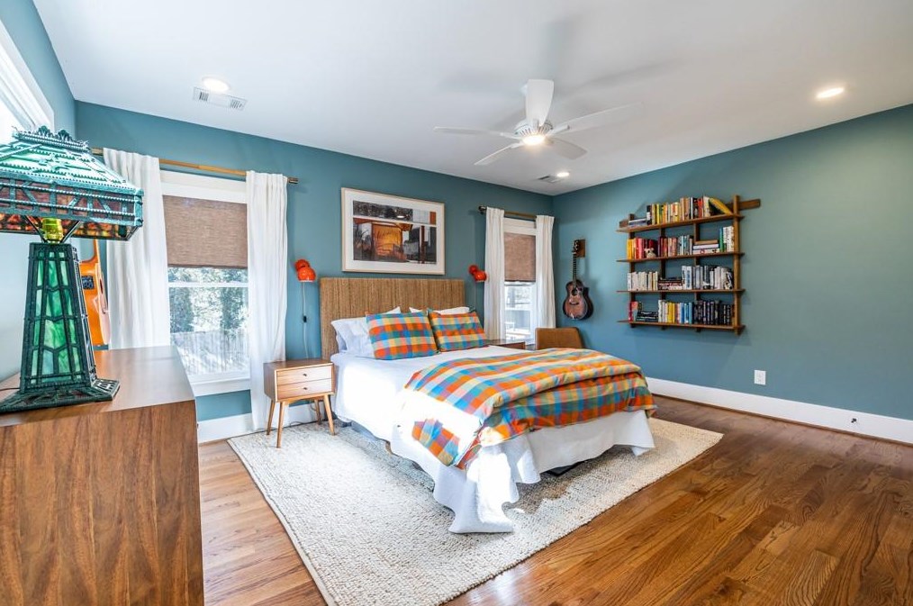 1375 Fenway Cir, Decatur GA  30030-4521 exterior