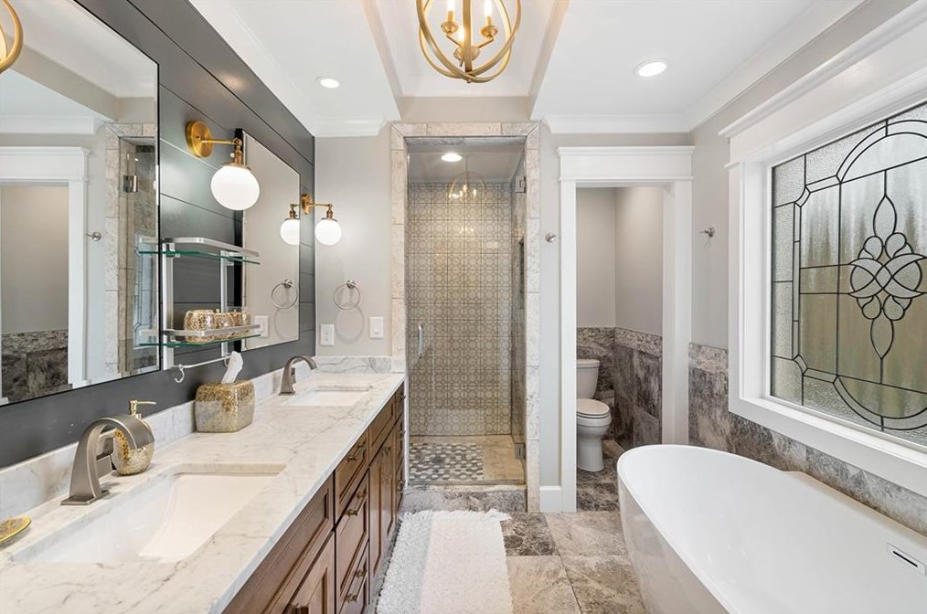 5608 Sherrell Dr, Atlanta GA  30342-1307 exterior