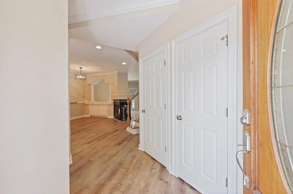 9 Elan Ct, Alpharetta, GA 30022