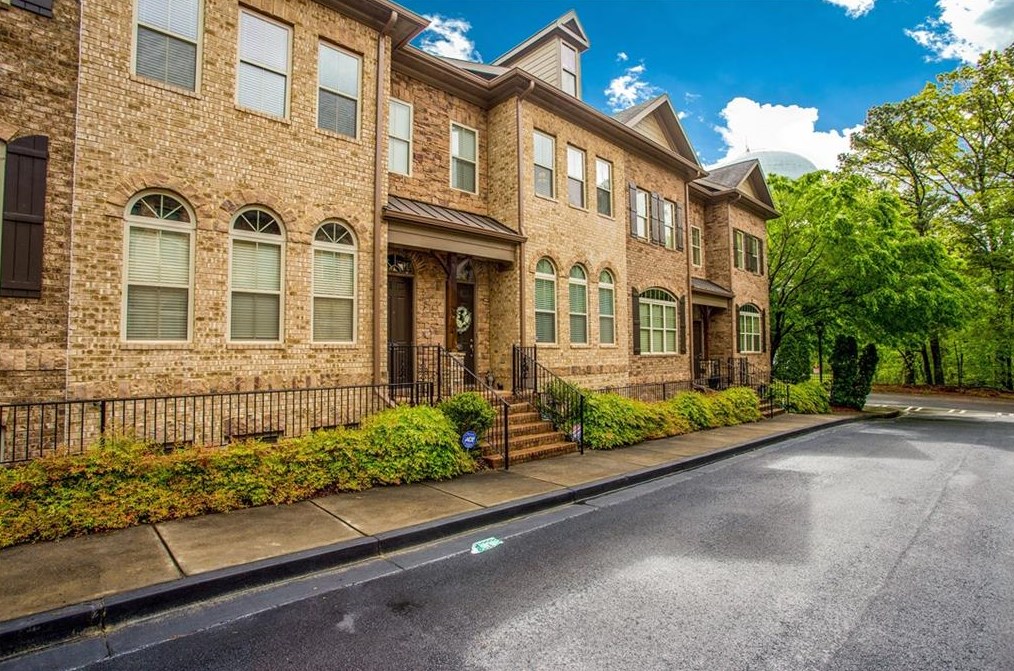 907 Telfair Close, Atlanta, GA 30350