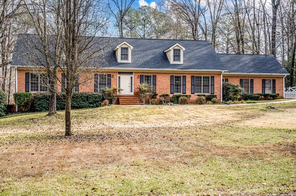 145 Gum Creek Cir, Oxford, GA 30054