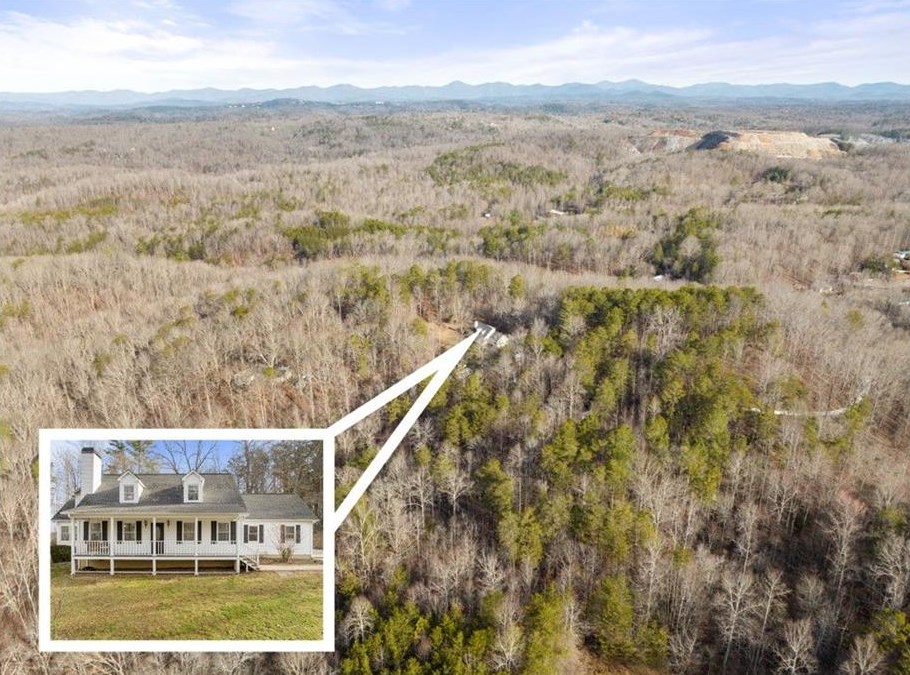 251 Rock Terrace Rd, Dahlonega, GA 30533