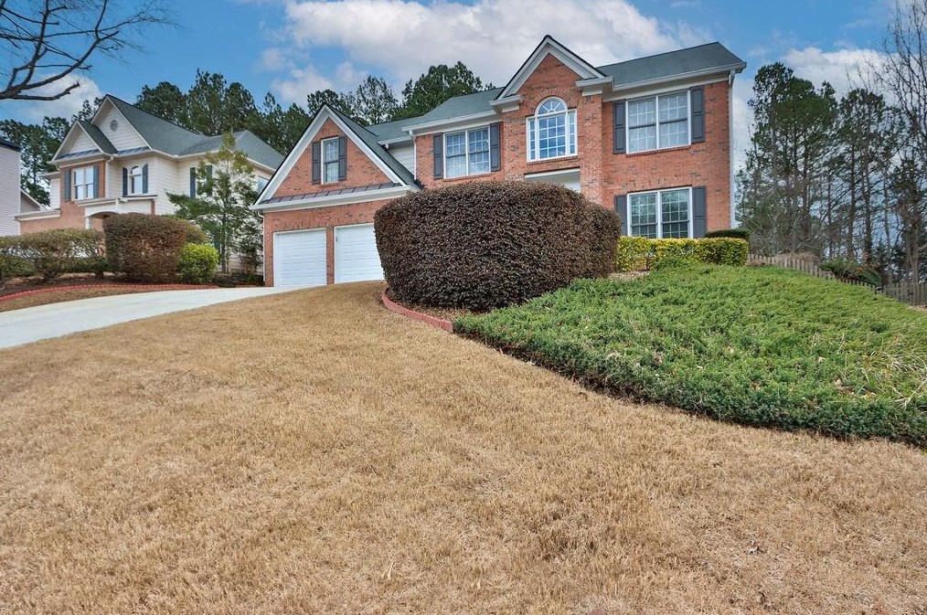1775 Lake Heights Cir, Dacula, GA 30019-3240