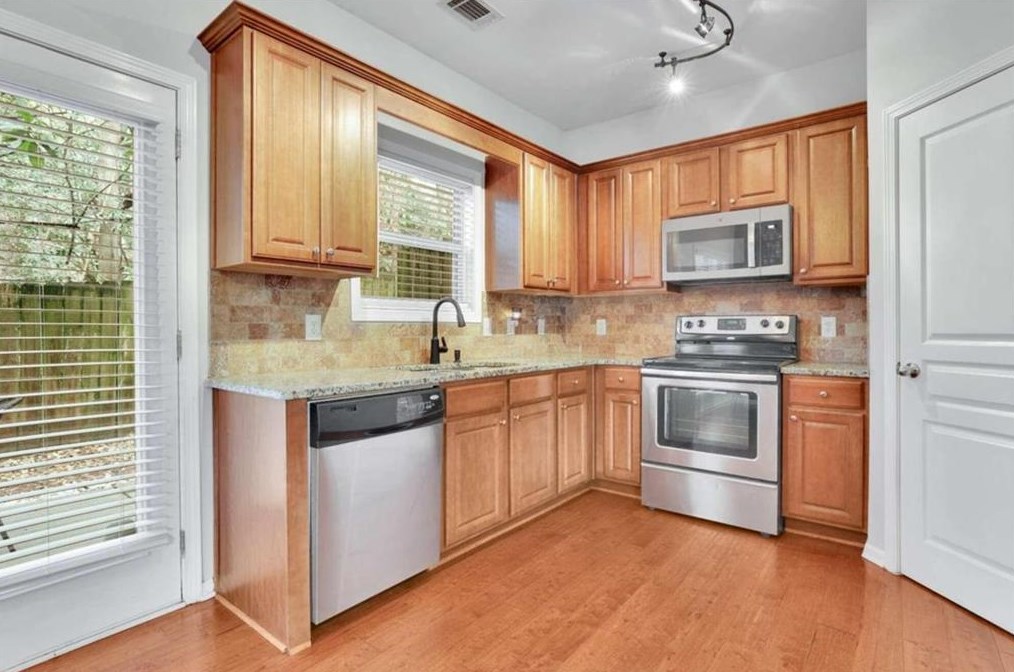 3669 Mcclaren Way, Lawrenceville GA  30044-3307 exterior