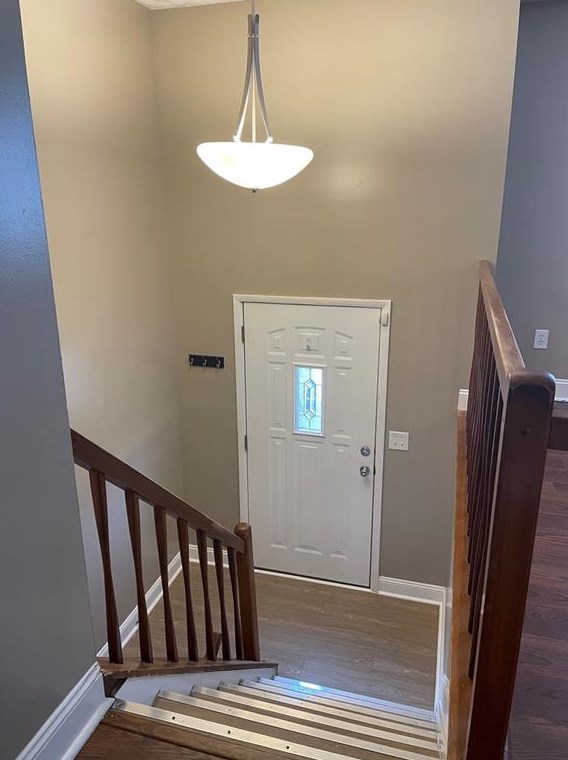 145 Sheringham Dr, Roswell, GA 30076