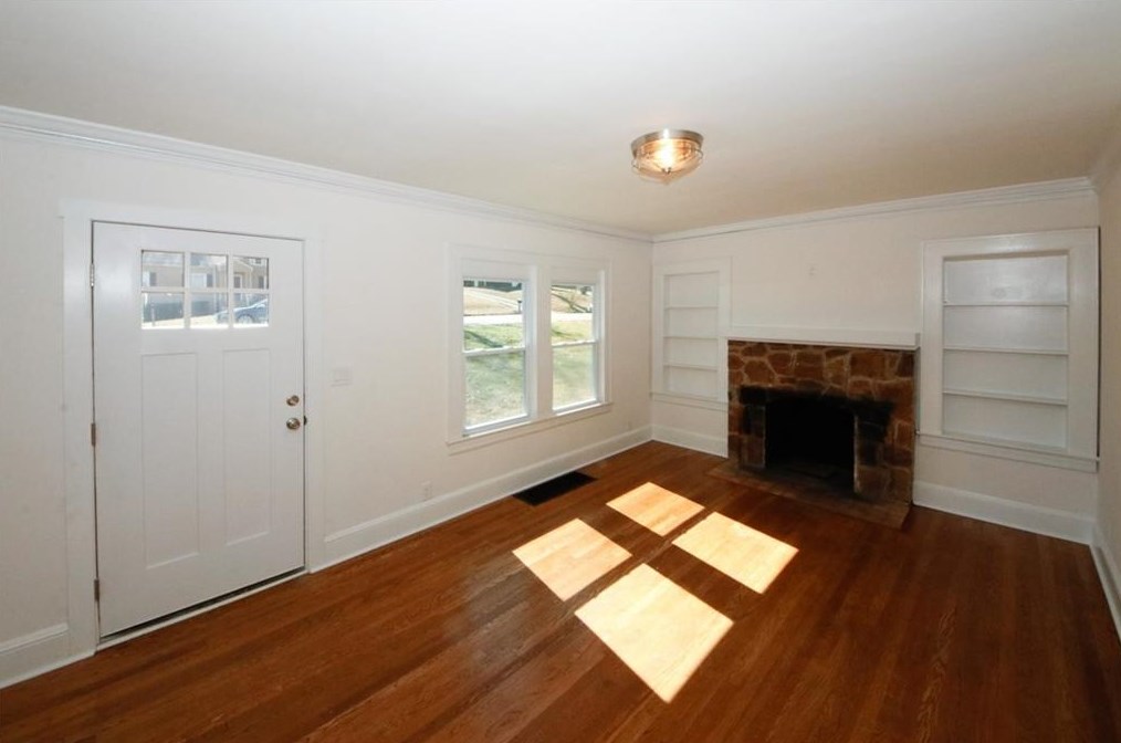 1109 Winburn Dr, Atlanta GA  30344-2805 exterior