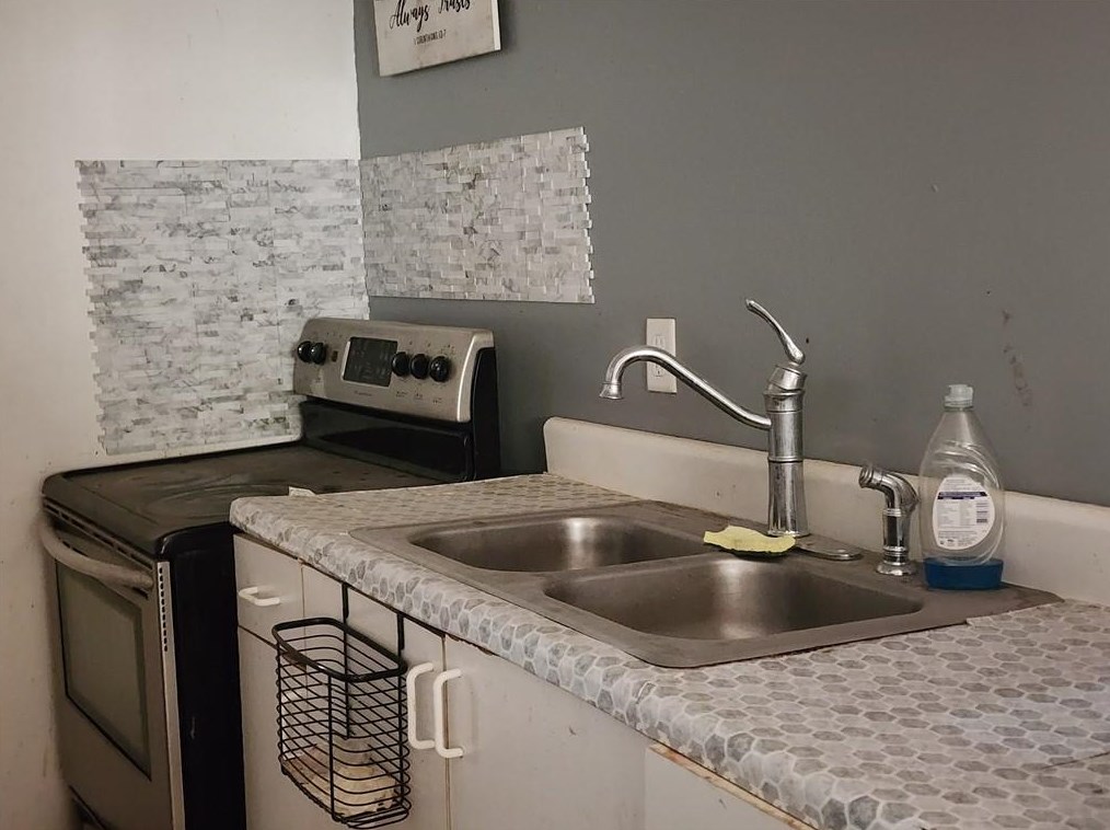 1992 Fence Rd, Dacula, GA 30019-2232