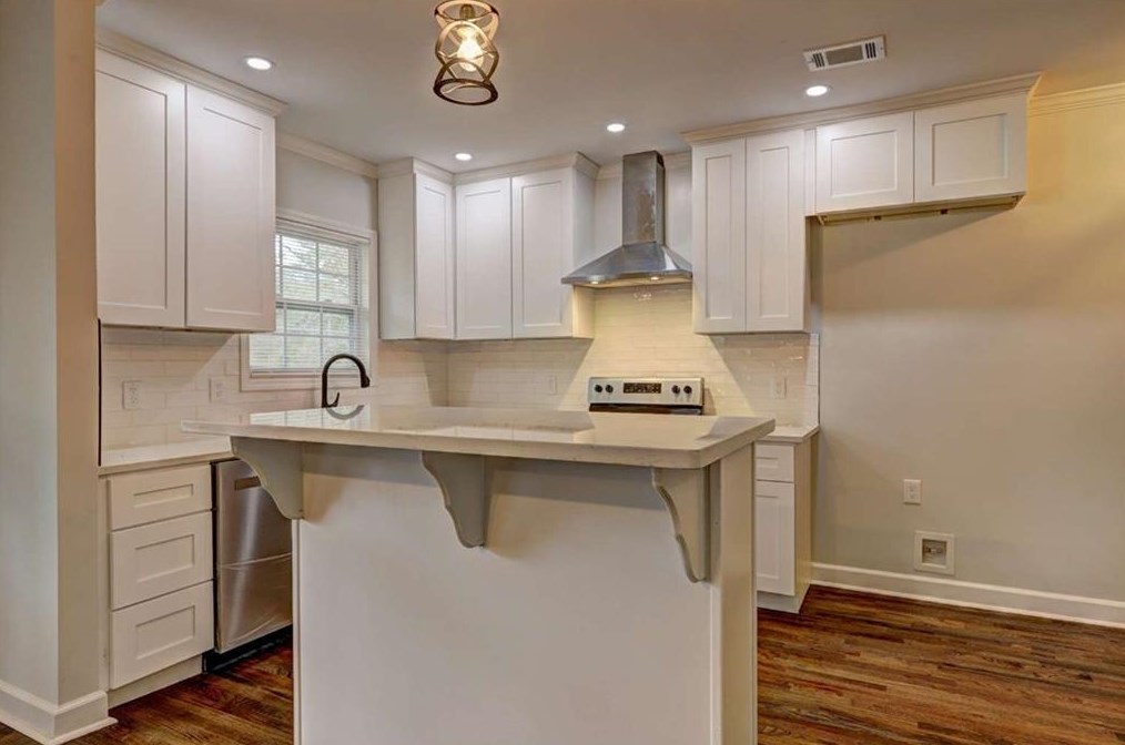 1634 Columbia Pl, Decatur GA  30032-4621 exterior