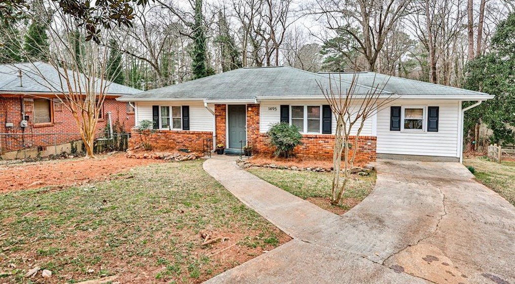 1495 Woodfern Dr, Decatur, GA 30030-4532