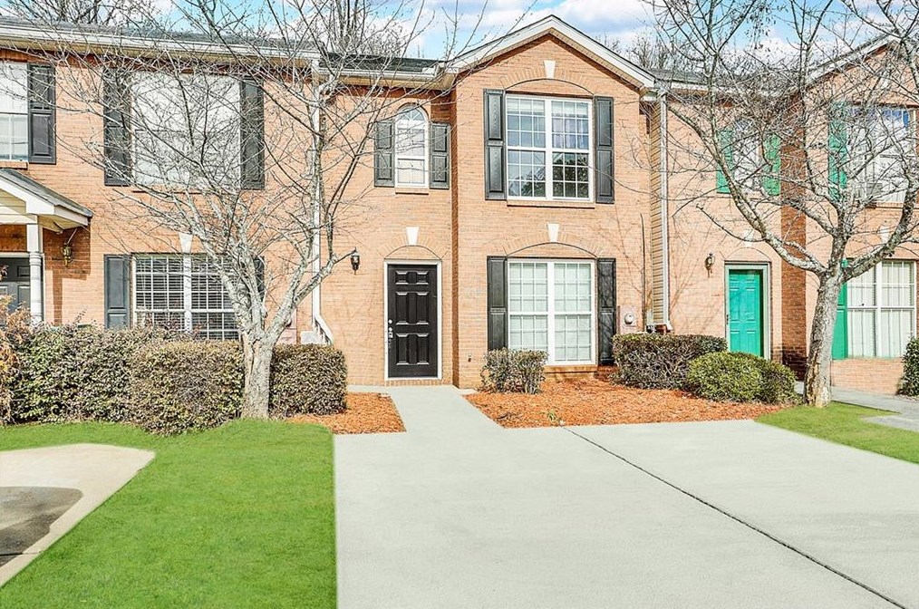 3825 Waldrop Ln, Decatur, GA 30034