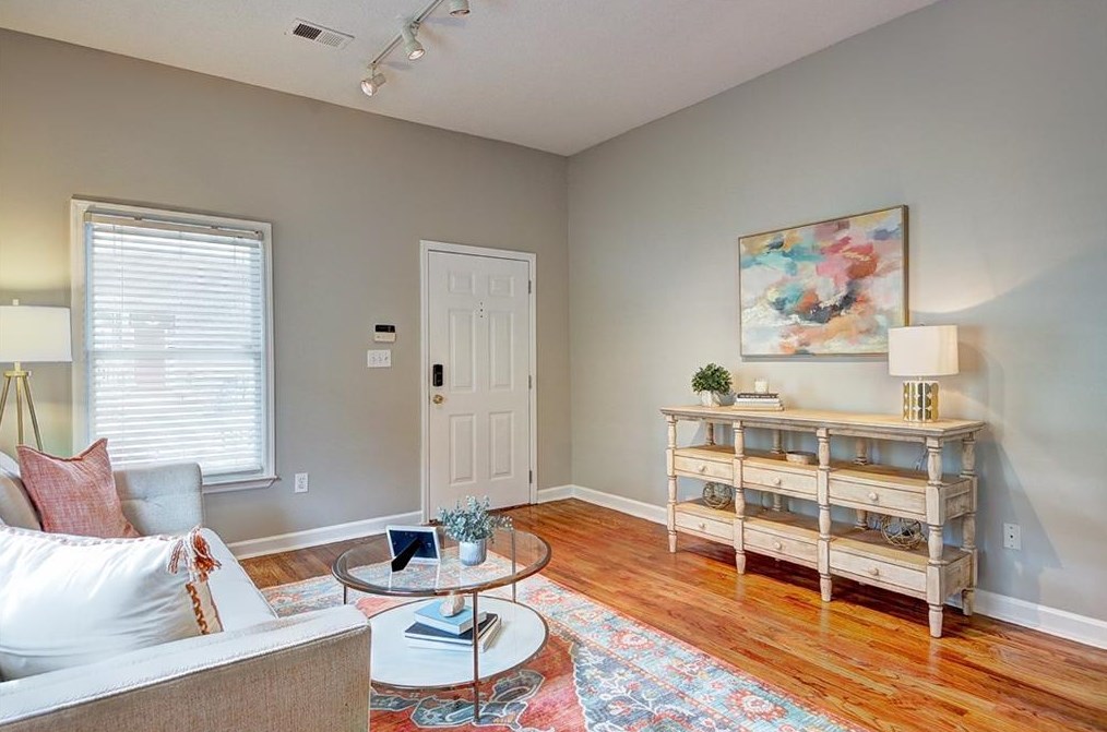 591 Terry St, Atlanta, GA 30312-2837
