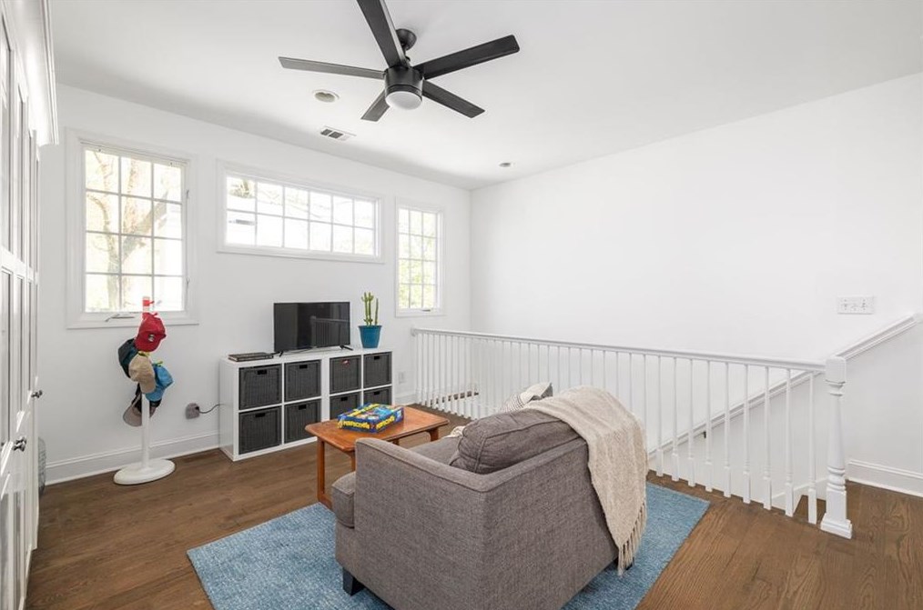 307 Superior Ave, Decatur GA  30030-1818 exterior