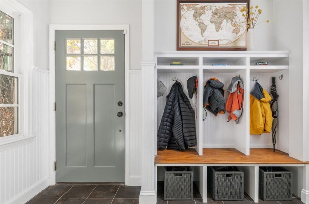 307 Superior Ave, Decatur GA  30030-1818 exterior