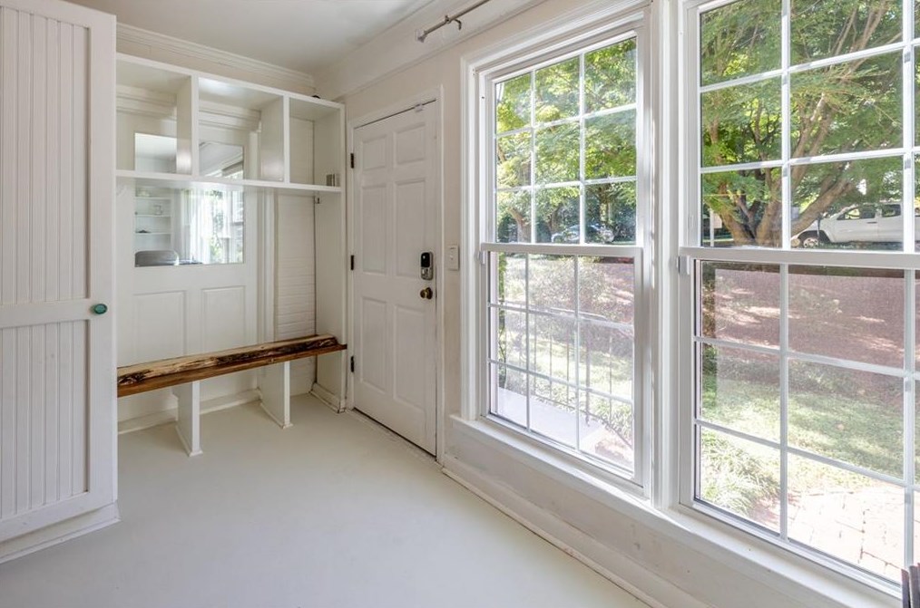 2354 Wineleas Rd, Decatur GA  30033-5519 exterior