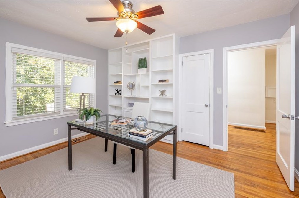 2354 Wineleas Rd, Decatur GA  30033-5519 exterior