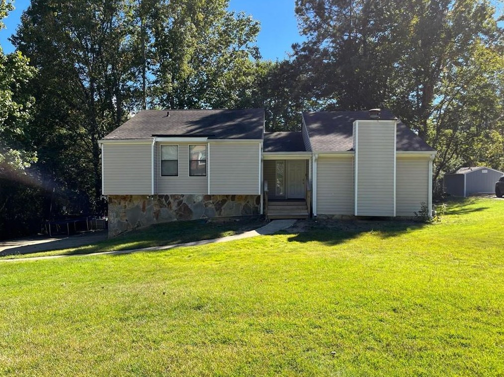 2345 Ambassador Dr, Lithia Springs, GA 30122